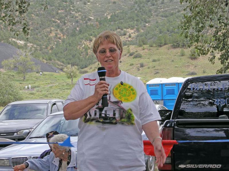 Viv_Andrews2008
