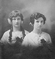  From left to right, sisters Esther Catherine Speed (1899-1991) and Mary Bulah Speed (1894-1982). They were daughters of Henry Lewis Speed and Lucy Florence Abbott Speed.